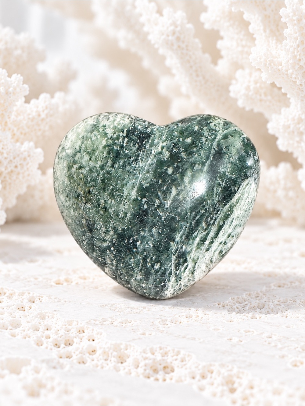 Polished Green Heart Decorative Stone - Home Accents